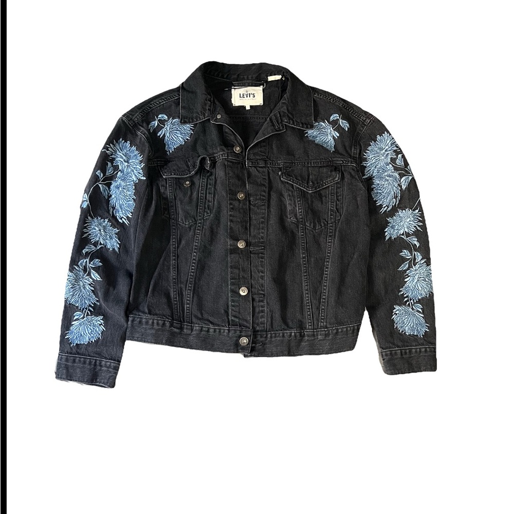 VTG Levi’s Made & Crafter Black Jean Jacket w/ Blue Floral Embroidery Sz Med